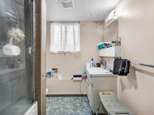 1205 49Th Avenue E, Vancouver, BC 