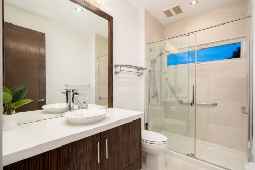 985 Eyremount Drive, West Vancouver, BC 