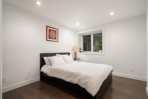 985 Eyremount Drive, West Vancouver, BC 