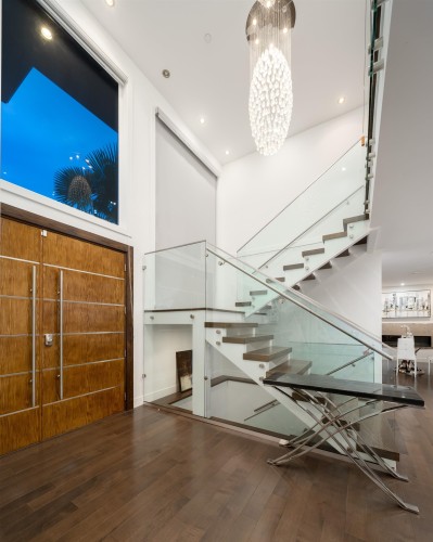 985 Eyremount Drive, West Vancouver, BC 