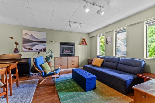 449 Lakeview Street, Coquitlam, BC 