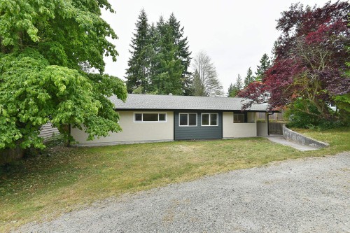5787 Ebbtide Street  Sechelt, BC V0N 0B7