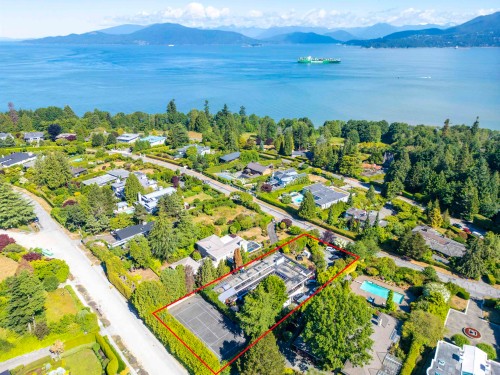 5570 Newton Wynd, Vancouver, BC 