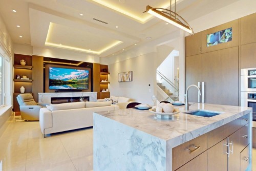 4014 36Th Avenue W, Vancouver, BC 