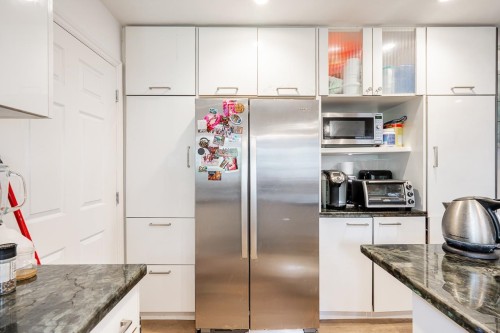 1525 51St Avenue E, Vancouver, BC 