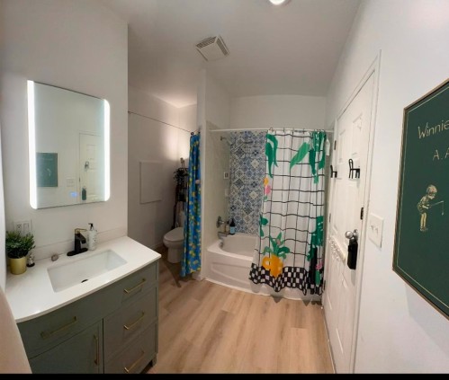 1525 51St Avenue E, Vancouver, BC 