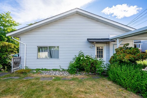 1525 51St Avenue E, Vancouver, BC 