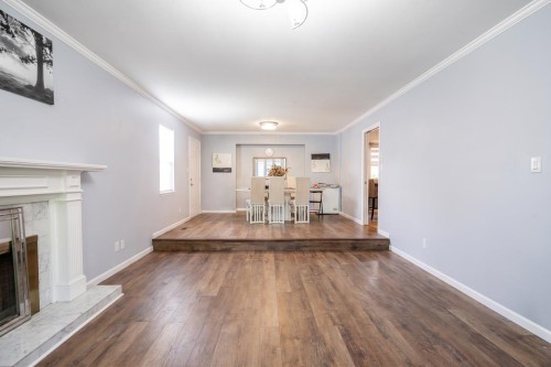 1525 51St Avenue E, Vancouver, BC 