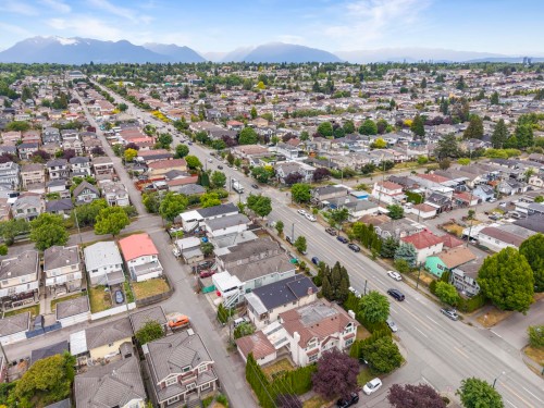 7544 Main Street, Vancouver, BC 