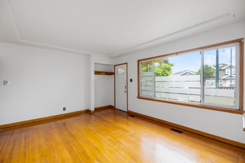 7544 Main Street, Vancouver, BC 
