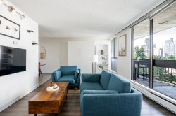 902-4105 Imperial Street Burnaby, BC V5J 1A6