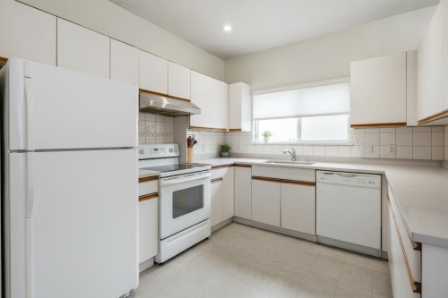 3707 Arbutus Street, Vancouver, BC 