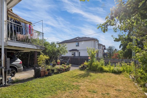3707 Arbutus Street, Vancouver, BC 