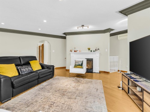 1264 Lasalle Place, Coquitlam, BC 