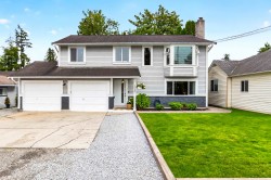 20280 Ospring Street Maple Ridge, BC V2X 1K4