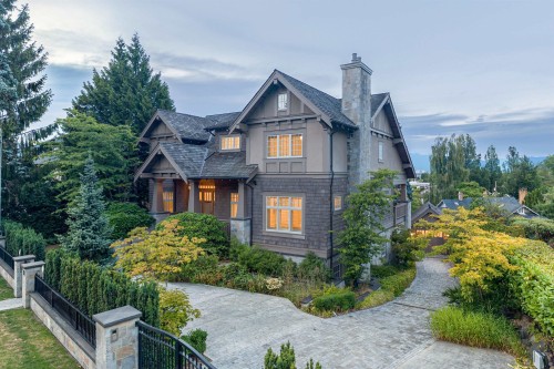 1093 Wolfe Avenue, Vancouver, BC - Outdoor With Facade