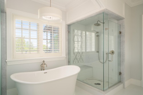 1093 Wolfe Avenue, Vancouver, BC - Indoor Photo Showing Bathroom