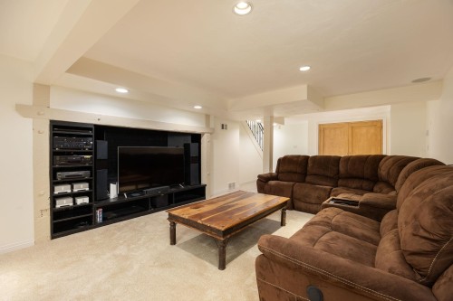 2308 Inglewood Avenue, West Vancouver, BC 