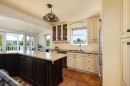 2308 Inglewood Avenue, West Vancouver, BC 