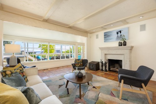 2308 Inglewood Avenue, West Vancouver, BC 