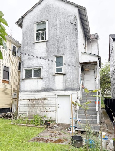 3034 Glen Drive, Vancouver, BC 