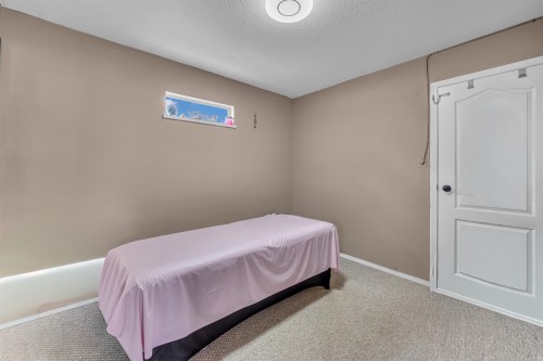20692 River Road, Maple Ridge, BC 