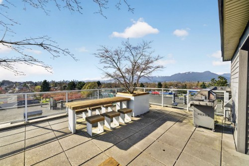 506-2888 2Nd Avenue E, Vancouver, BC - Outdoor With View