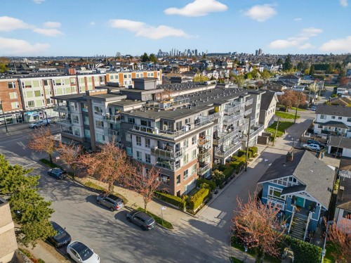 506-2888 2Nd Avenue E, Vancouver, BC - Outdoor With View