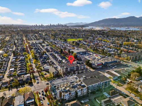 506-2888 2Nd Avenue E, Vancouver, BC - Outdoor With View