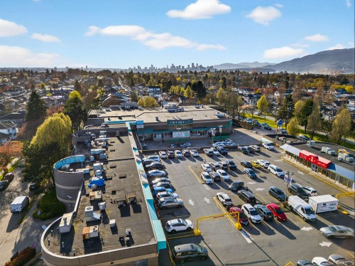 506-2888 2Nd Avenue E, Vancouver, BC - Outdoor With View