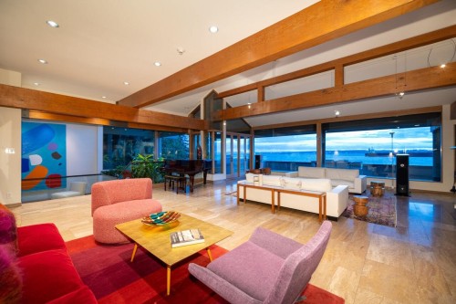 4036 Marine Drive, West Vancouver, BC 