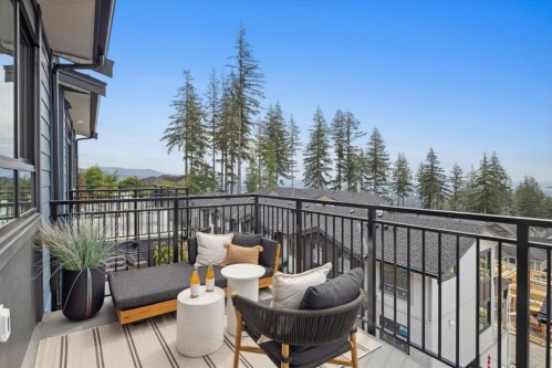 176-3522 Harper Road, Coquitlam, BC - Outdoor With Exterior
