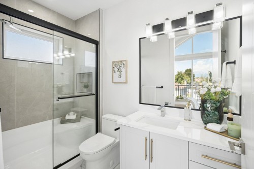 2-1005 55Th Avenue E, Vancouver, BC 