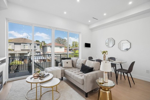 2-1005 55Th Avenue E, Vancouver, BC 
