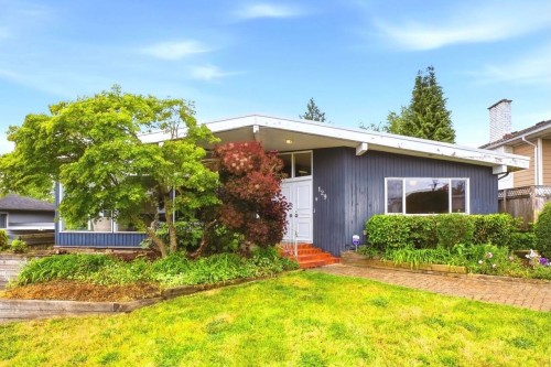 129 Rickman Place  New Westminster, BC V3L 4P8