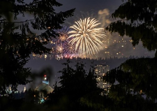673 Sylvan Avenue, North Vancouver, BC - Outdoor With View