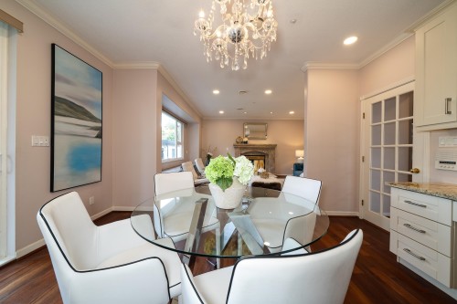 4255 15Th Avenue W, Vancouver, BC 