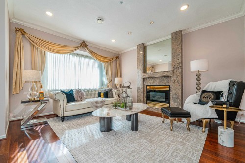 4255 15Th Avenue W, Vancouver, BC 