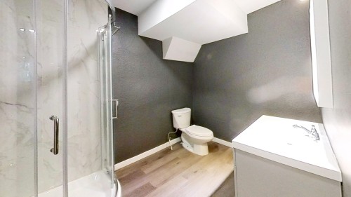 720 54Th Avenue W, Vancouver, BC 