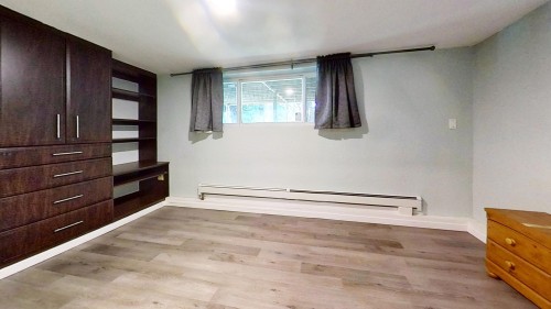 720 54Th Avenue W, Vancouver, BC 