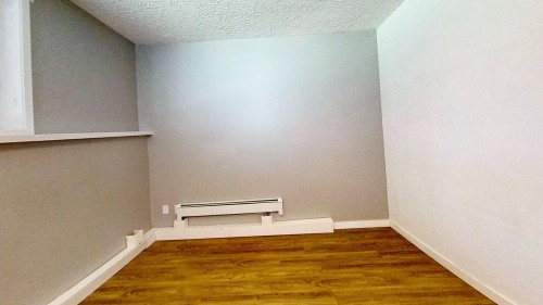 720 54Th Avenue W, Vancouver, BC 