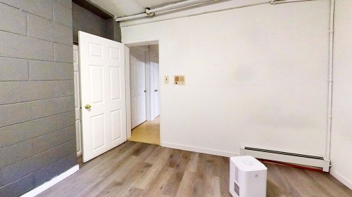 720 54Th Avenue W, Vancouver, BC 
