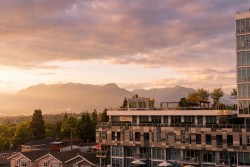 608-2435 Kingsway  Vancouver, BC V5R 5G8