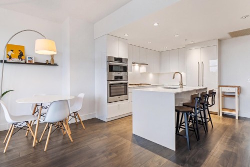 608-2435 Kingsway, Vancouver, BC 