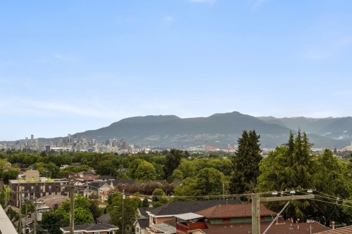 608-2435 Kingsway, Vancouver, BC 
