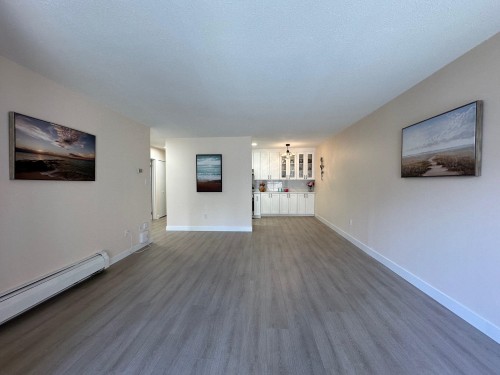 401-4941 Lougheed Highway, Burnaby, BC 
