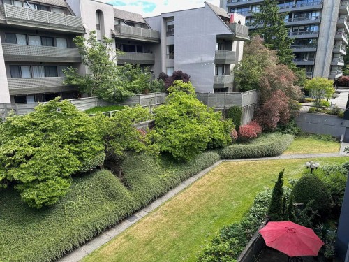 401-4941 Lougheed Highway, Burnaby, BC 