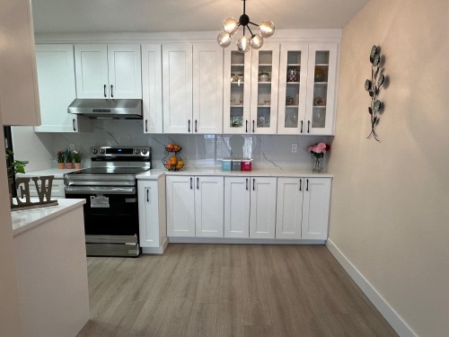 401-4941 Lougheed Highway, Burnaby, BC 