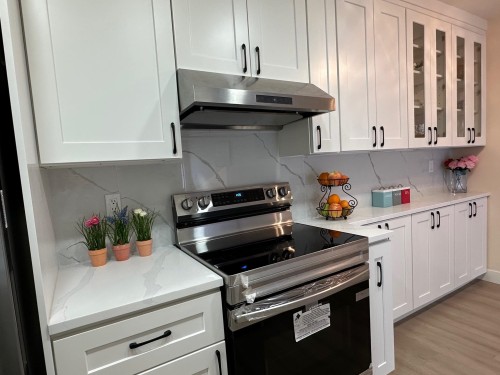 401-4941 Lougheed Highway, Burnaby, BC 