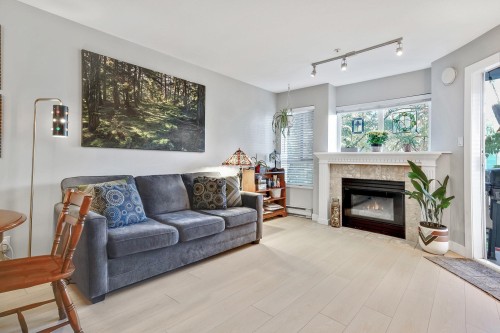 207-1738 Frances Street  Vancouver, BC V5L 1Z6